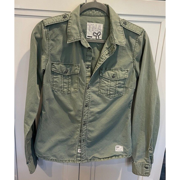 Aritzia Tops - Aritzia TNA Women's Size S Cotton Utility Military Green Button Down Top